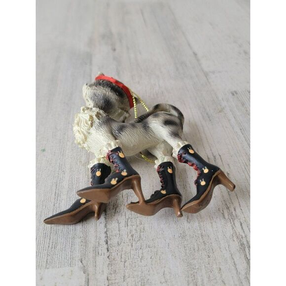 High heel boot camp bow eyelashes ornament Xmas decor - Picture 6 of 7